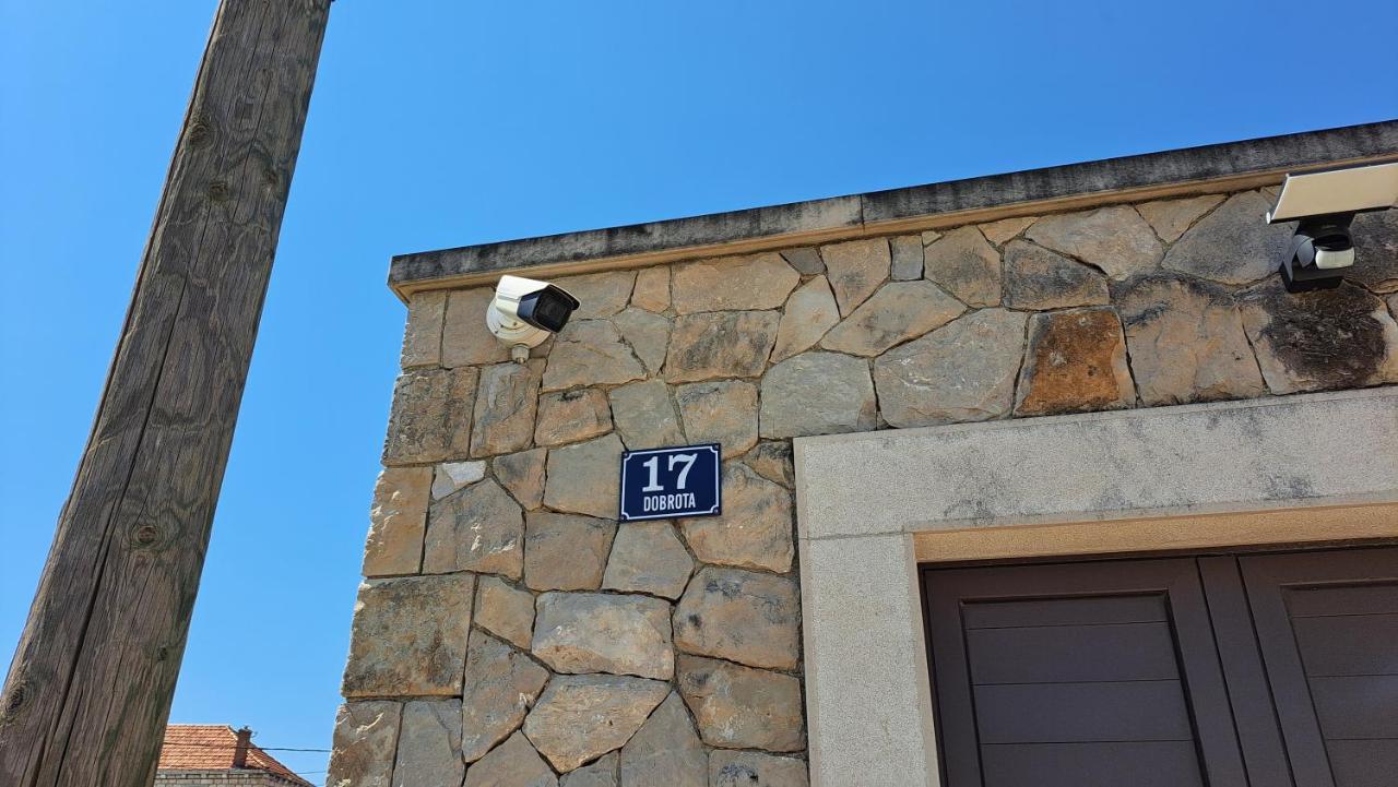 Dubrovnik Airport Apartment Tea Durovici Екстериор снимка
